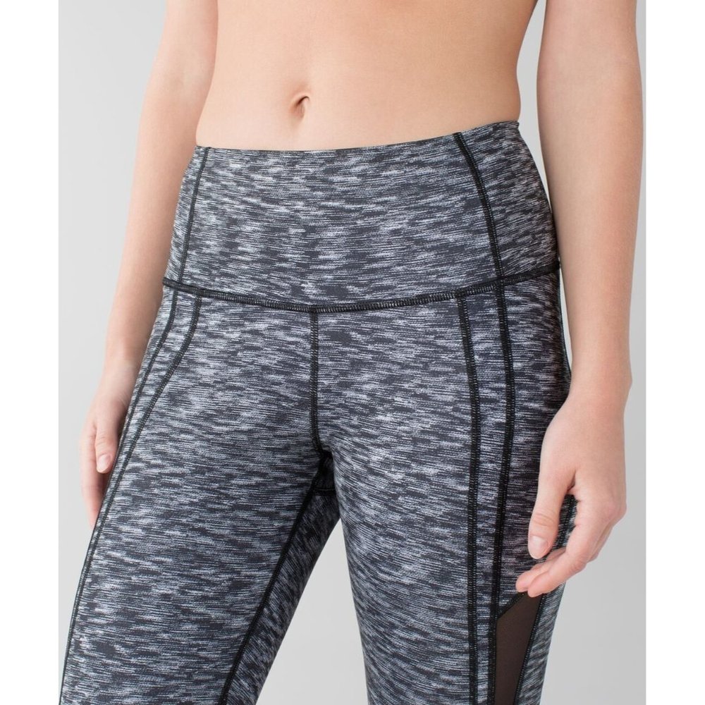 Womens Lululemon Drop It Like It's Hot Capri High Waist Mesh Leggings 2 Small
